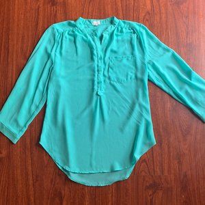 Women's sheer mid sleeve blouse sz M